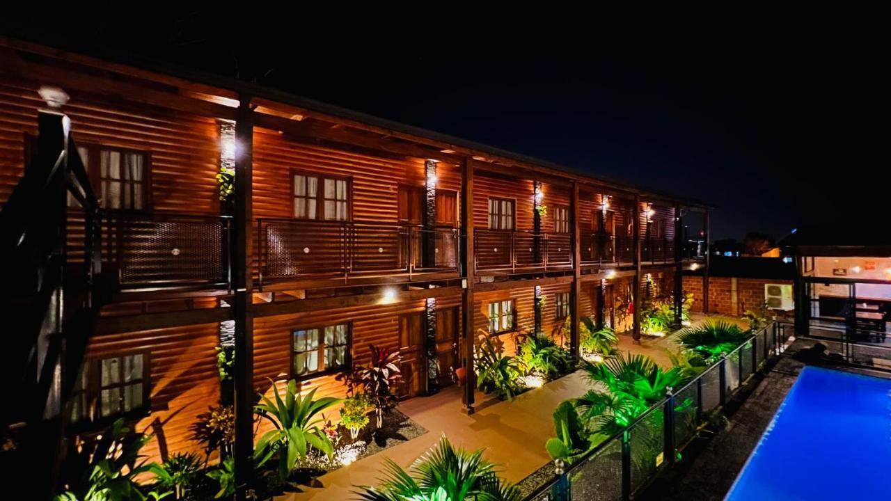Alma Pura Hotel Puerto Iguazú Eksteriør bilde