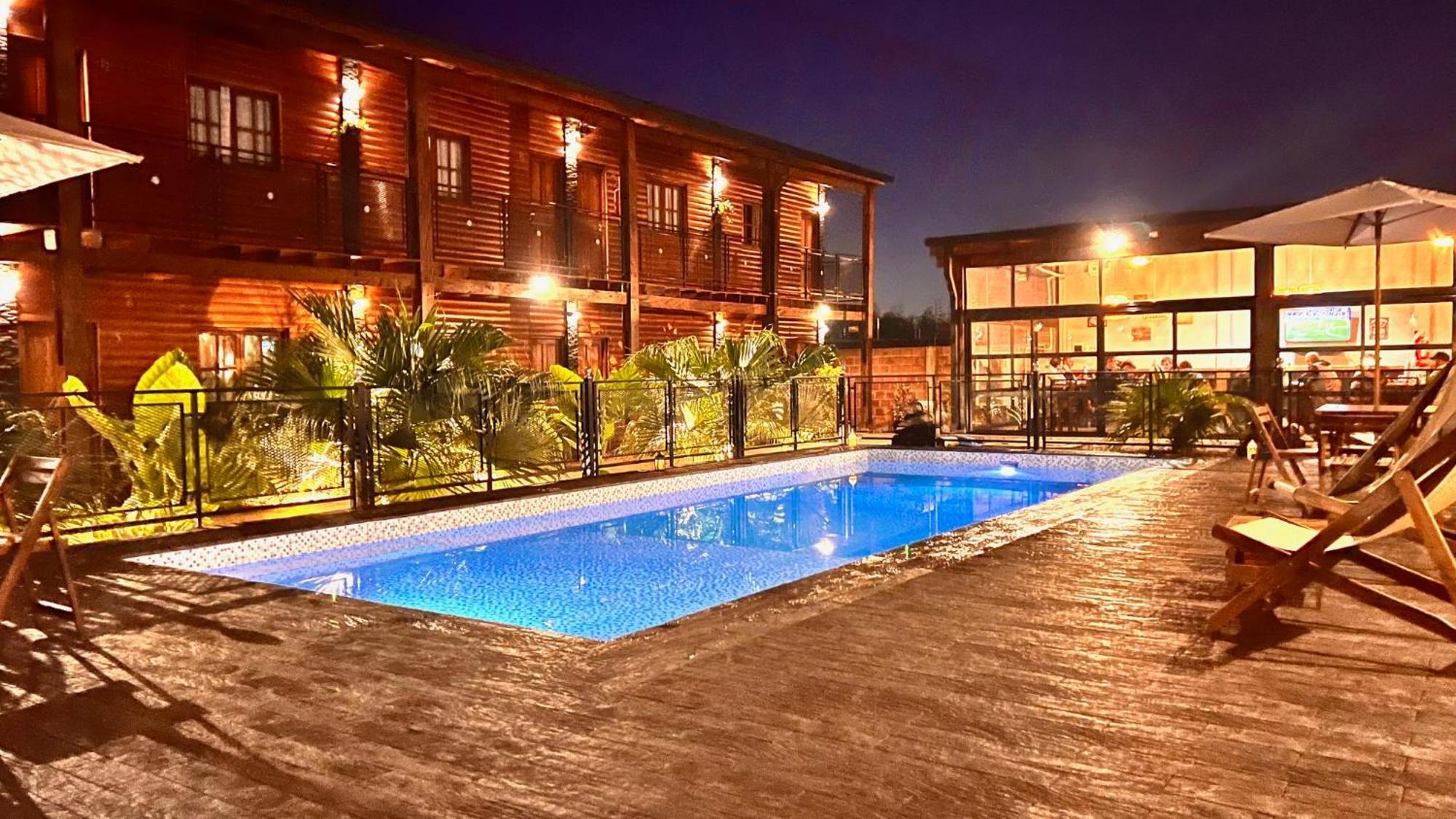 Alma Pura Hotel Puerto Iguazú Eksteriør bilde